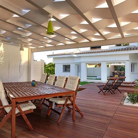 B&B La Porta Sulla Spiaggia Куарту-Сант'Элена Экстерьер фото