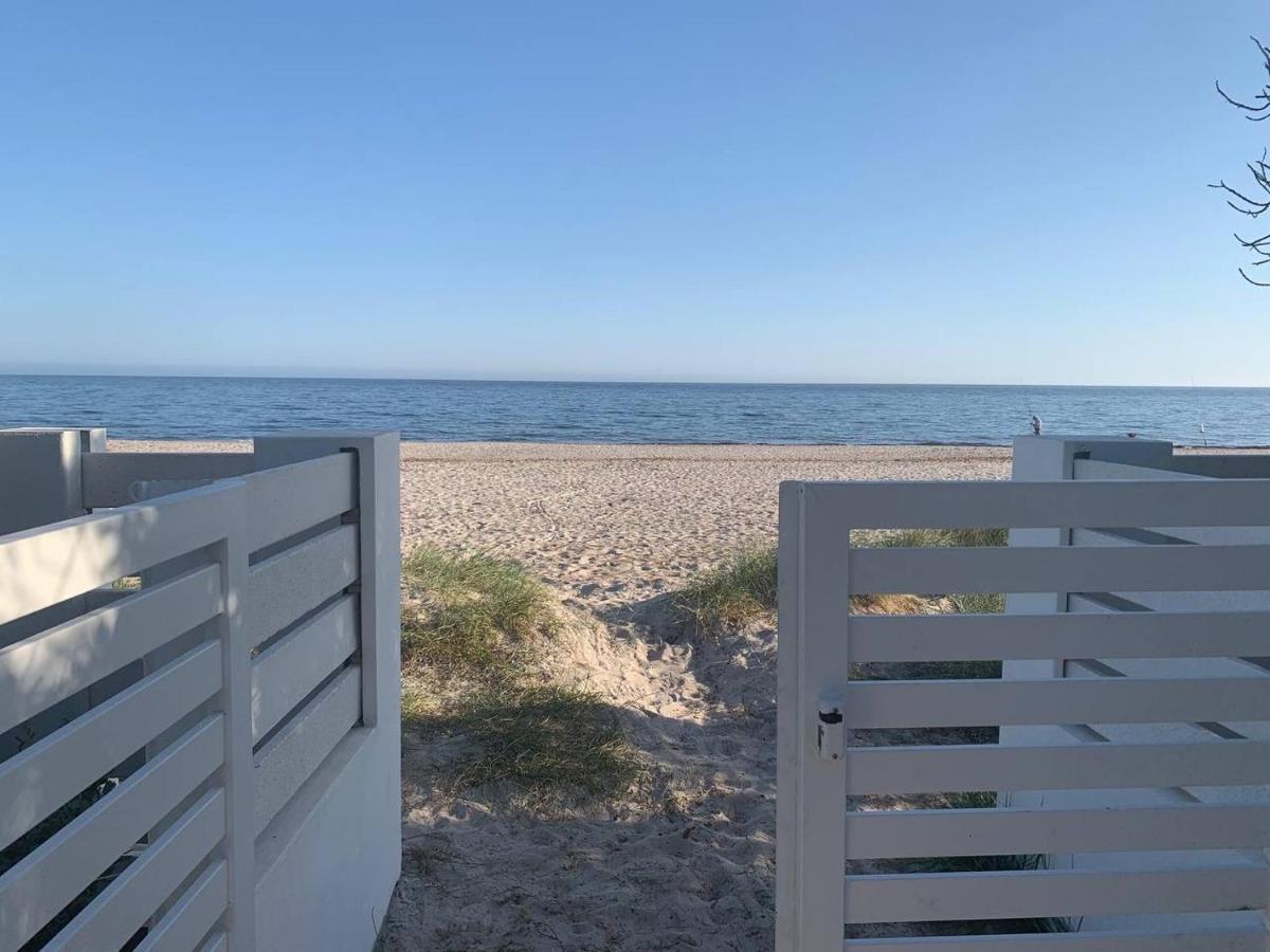 B&B La Porta Sulla Spiaggia Куарту-Сант'Элена Экстерьер фото